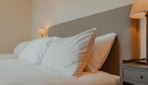 Triple Room with City View