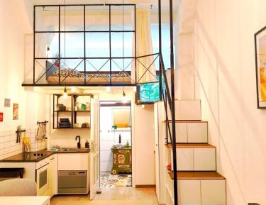 One-bedroom Loft Apartment 