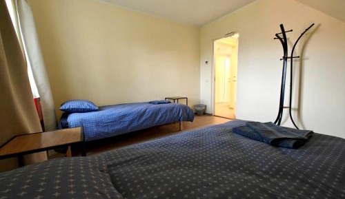 Standard Twin Room with Shared Bathroom