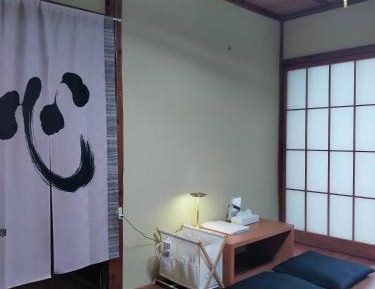 Economy Twin Room