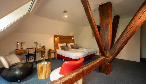 Deluxe Double Room with Bath