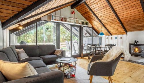 Four-Bedroom Holiday Home