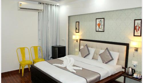 Standard King Room