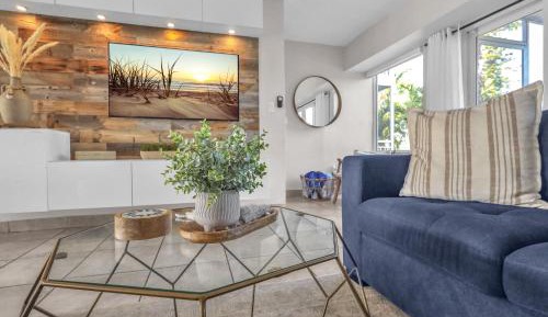 Three-Bedroom Townhouse