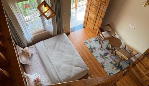 Family Room with Mountain View