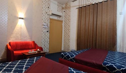 Deluxe Double or Twin Room