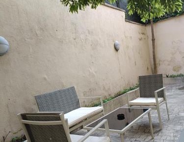 One-Bedroom Apartment with Terrace