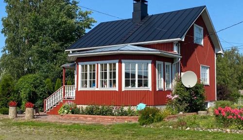 Villa with Garden View