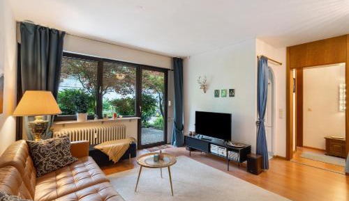 Superior One-Bedroom Apartment