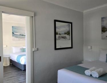 Superior Queen Room with Two Queen Beds