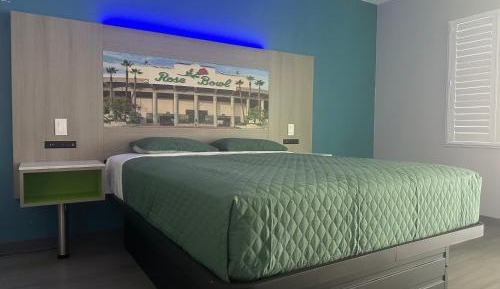 Queen Room