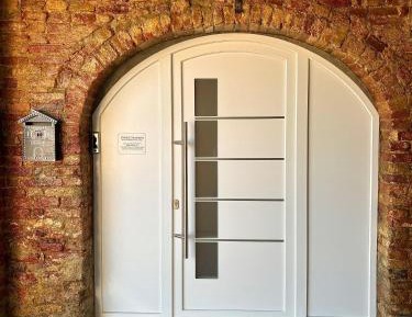 Single Room with Private Bathroom