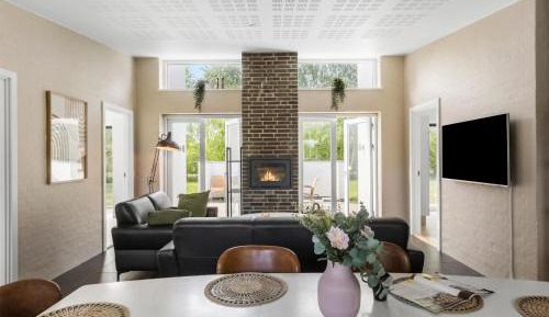 Four-Bedroom Holiday Home