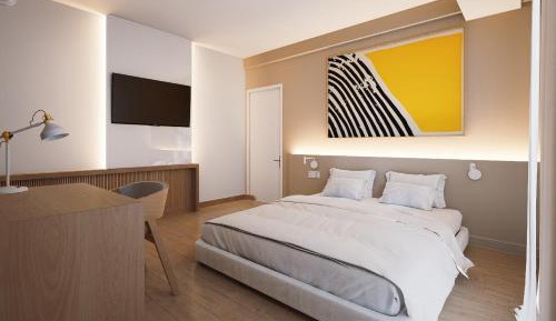 Deluxe King Room