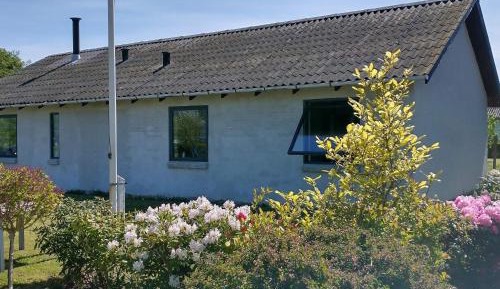 Three-Bedroom Holiday Home 