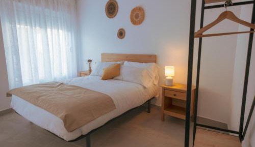 Studio Apartment with One Double Bed