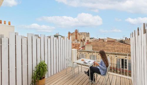 Apartment with Terrace