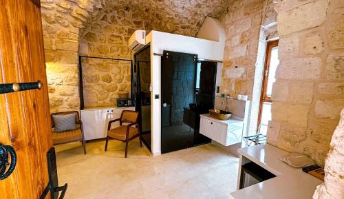 Luxury Triple Room