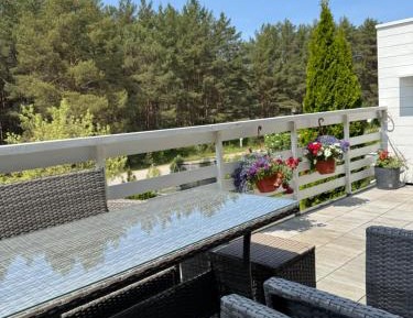 Three-Bedroom Apartment with Balcony