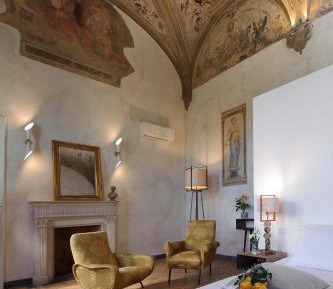 Suite with River View