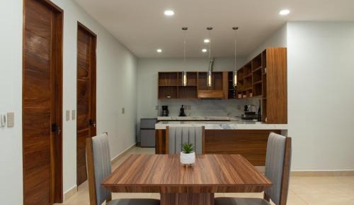 Two-Bedroom Deluxe Apartment with Garden View