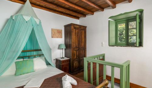 One-Bedroom House