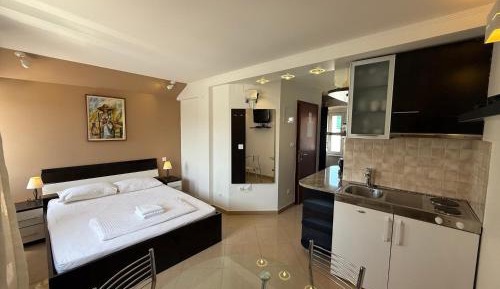 Deluxe Suite with Sea View