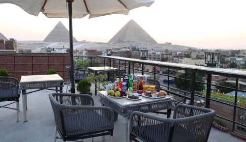 Triple Room with Pyramids View
