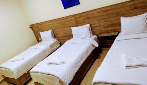 Triple Room with City View