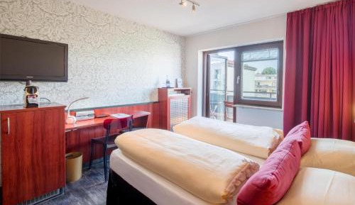 Classic Room with Air conditioning or with Balcony