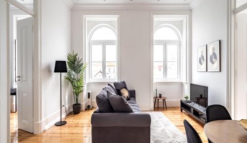 Five-Bedroom Apartment