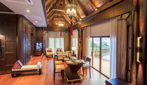 Executive Suite