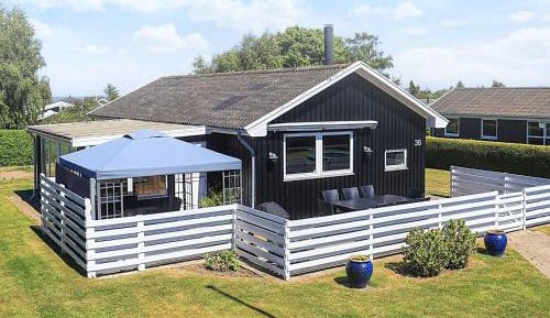 Four-Bedroom Vacation Home