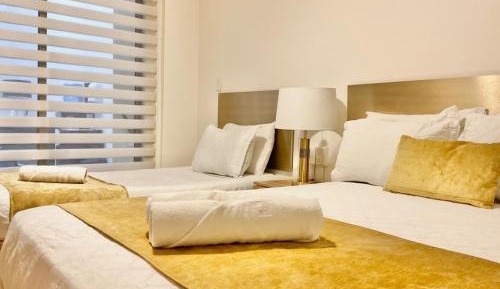 Two-Bedroom Deluxe Apartment