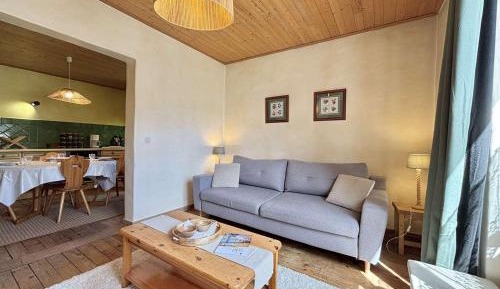Apartment (4 Adults)