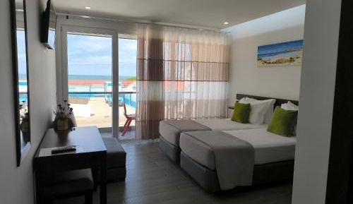 Twin Room with Sea View