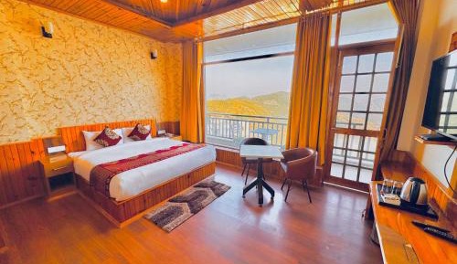 Superior King Room