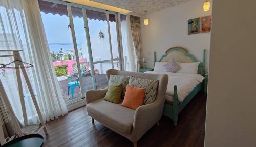 Three-Bedroom Holiday Home 