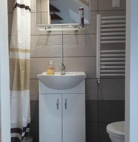 Triple Room with Private Bathroom