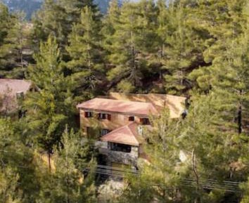 Superior Chalet