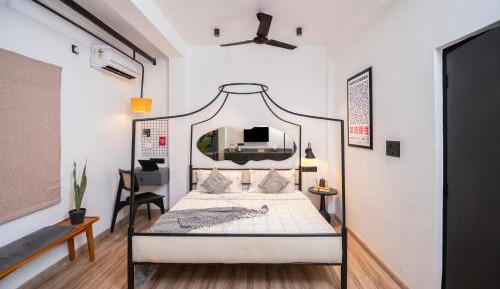 Superior King Room