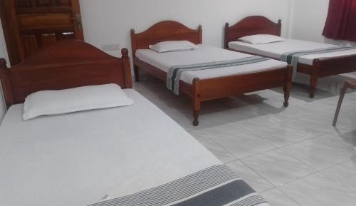 Triple Room with Private Bathroom