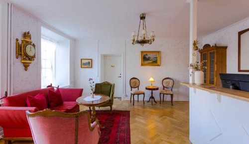 Deluxe Double Room with Bath