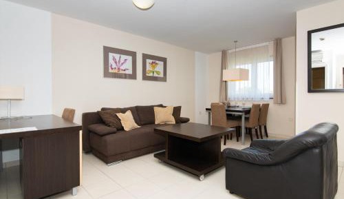 Two-Bedroom Apartment with Balcony and Sea View