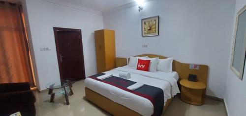 Queen Suite