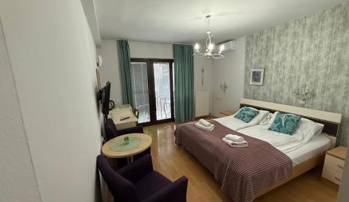 Double Room with Lake View