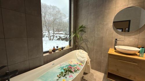 Deluxe Double Room with Bath