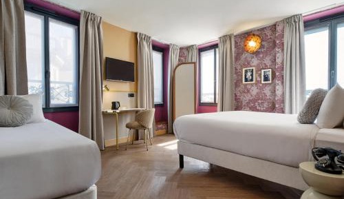 Triple Room