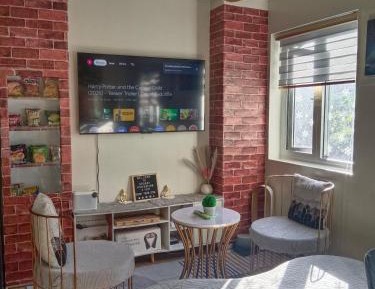 King Studio with Sofa Bed