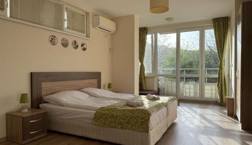 Studio with Terrace